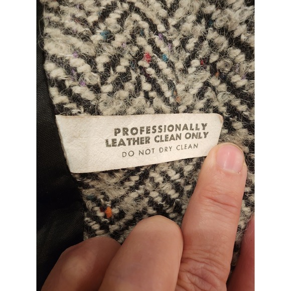 1980s VTG WOMENS THICK WOOL & LEATHER COAT SHOULDER PADS HIDDEN BUTTONS RETRO - Picture 9 of 13